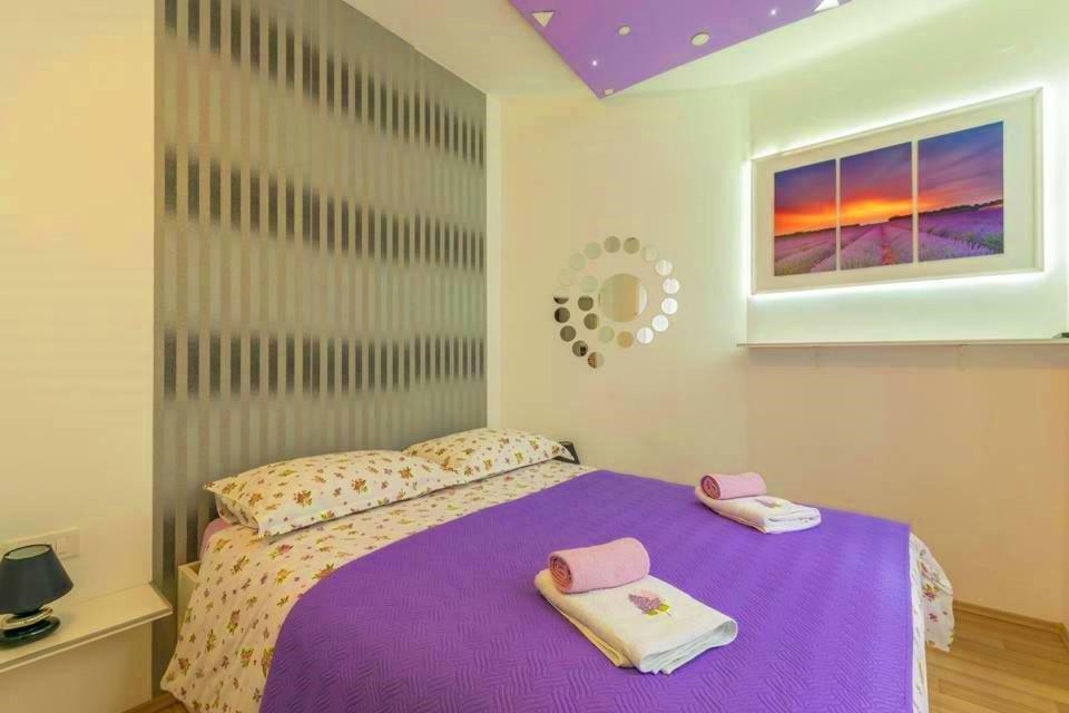 Violet Sea Breeze Daire Split Dış mekan fotoğraf